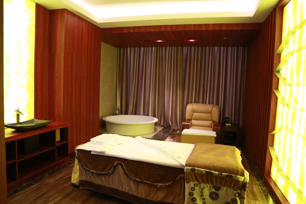Parkview Hotel Taiyuan Exteriör bild