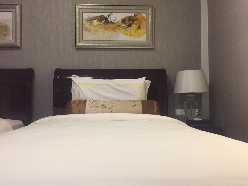 Parkview Hotel Taiyuan Exteriör bild